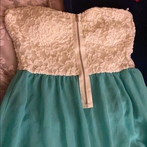 Strapless dress